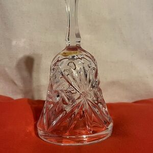 Elegant vintage Crystal Bell